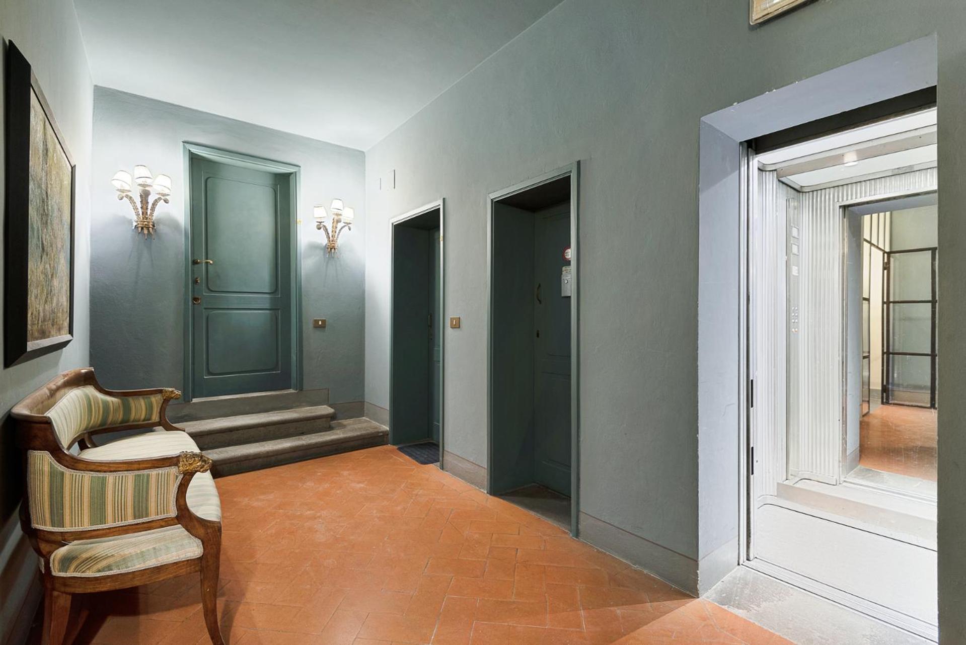 Tornabuoni Living - Luxury Apartments Collection Florenz Exterior foto